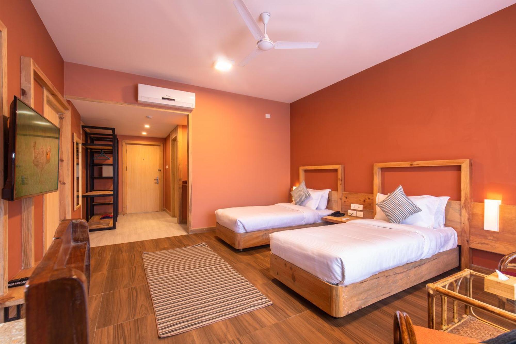 Sunshine Resort Pokhara Ngoại thất bức ảnh